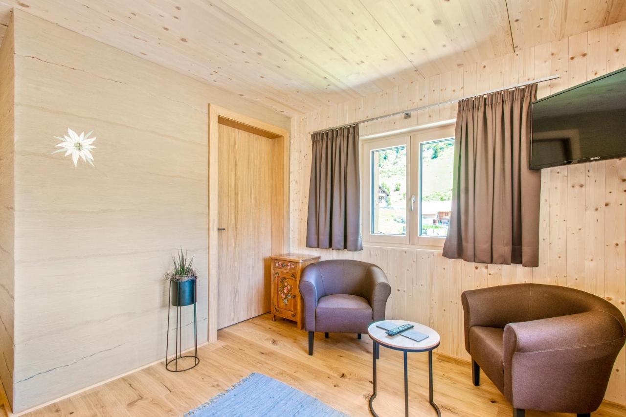 Haus Berghof Bed & Breakfast Schroecken Exterior photo
