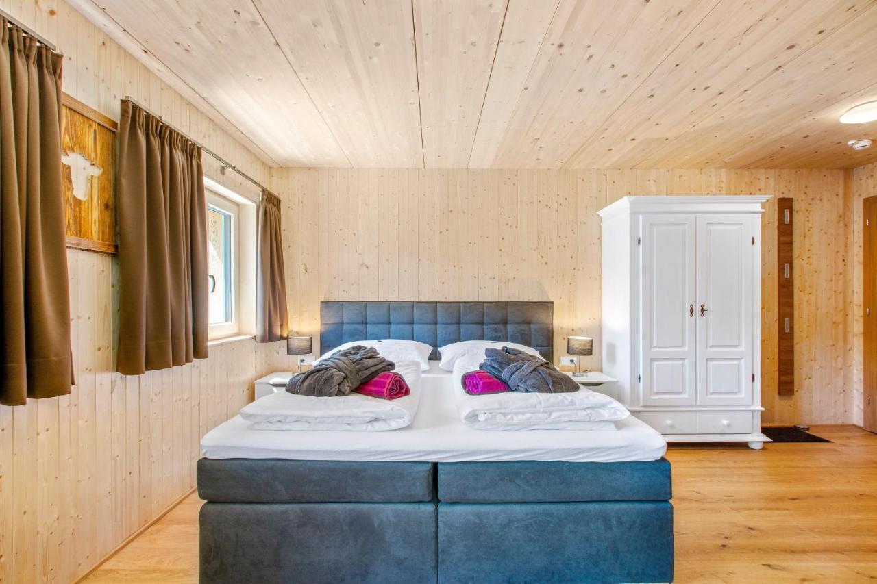Haus Berghof Bed & Breakfast Schroecken Exterior photo